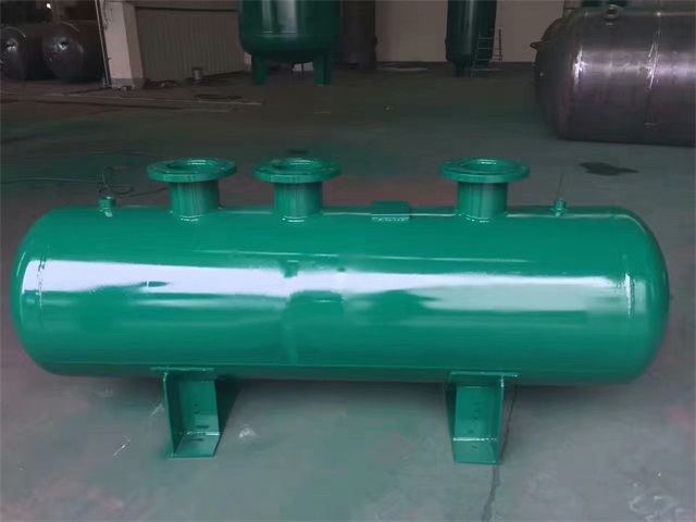 来宾来宾来宾蒸汽分气缸